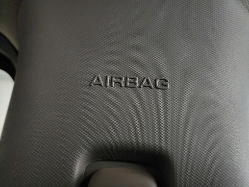 Used 2022 Ford F350 XLT w/ XLT Premium Package image 40