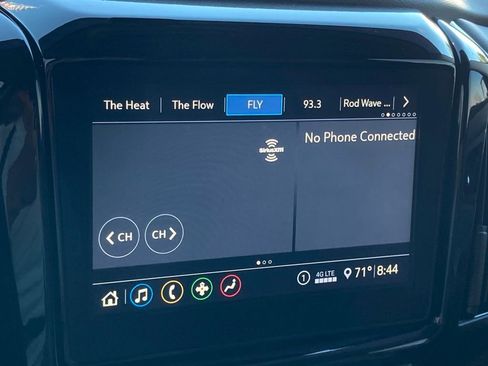 Used 2021 Chevrolet Traverse LT FWD image 22
