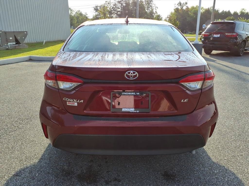 Used 2026 Toyota Corolla LE w/ LE Premium Package FWD image 11