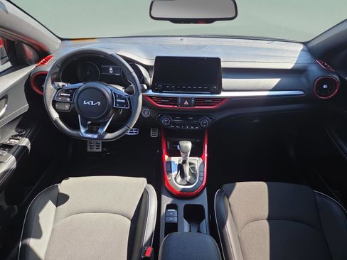 Used 2024 Kia Forte GT-Line w/ GT-Line Premium Package image 10