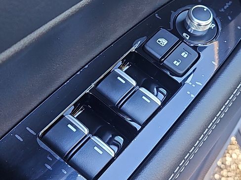 New 2025 MAZDA CX-5 AWD 2.5 S w/ Premium Plus Pkg image 18