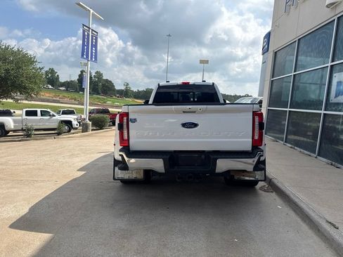 Used 2023 Ford F350 Lariat w/ Lariat Ultimate Package AWD/4WD image 8