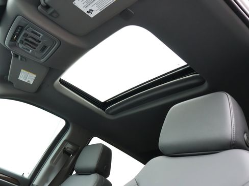 New 2026 Chevrolet Silverado 1500 LT Trail Boss w/ Safety Package image 21