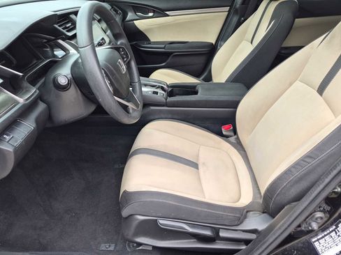 Used 2018 Honda Civic EX image 14
