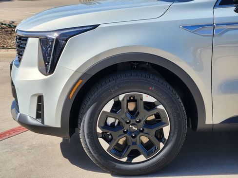 New 2026 Kia Sorento S w/ S Panoramic Sunroof Package AWD/4WD image 5