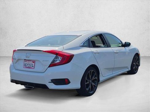 Used 2019 Honda Civic Sport image 3