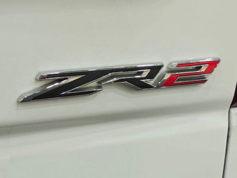Used 2022 Chevrolet Silverado 1500 ZR2 w/ Technology Package AWD/4WD image 73