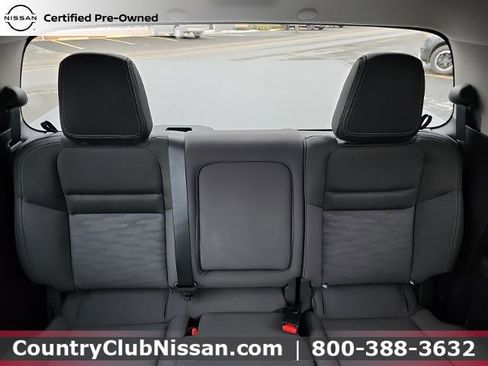 Certified 2024 Nissan Frontier SV image 23