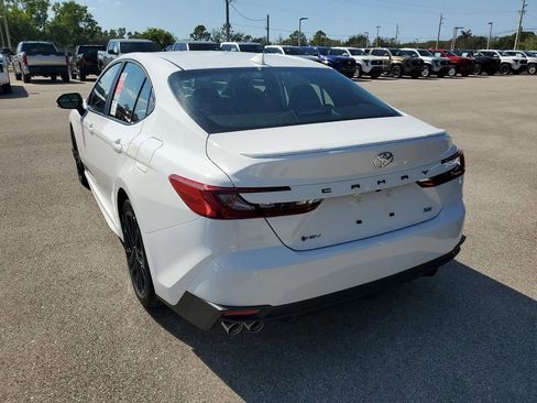 New 2025 Toyota Camry SE w/ Multimedia Upgrade Package image 7