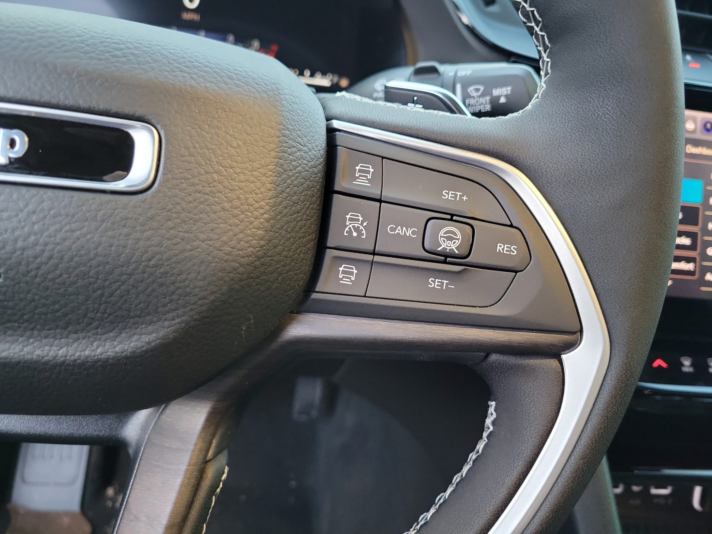 New 2027 Jeep Grand Cherokee Limited AWD/4WD image 23