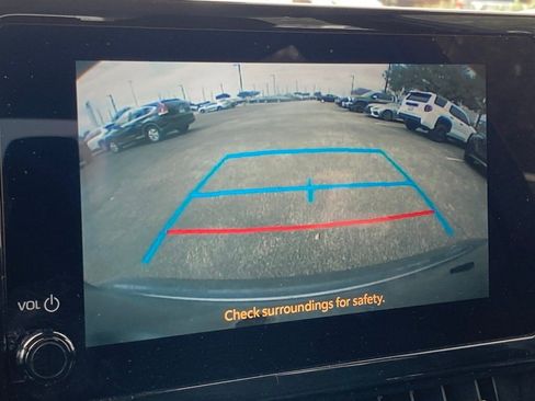 Used 2024 Toyota Corolla LE image 21