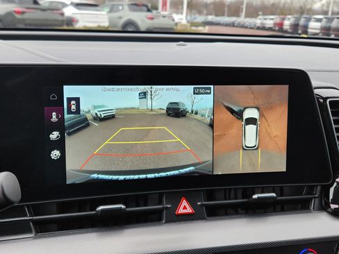 Used 2023 Kia Sportage SX image 23