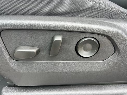 New 2025 GMC Sierra 2500 SLE w/ Max Trailering Package image 21