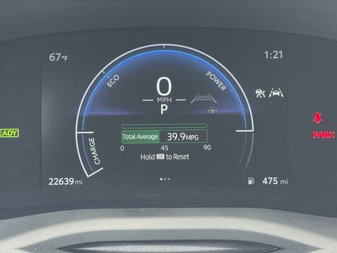 Used 2025 Toyota Camry LE image 39