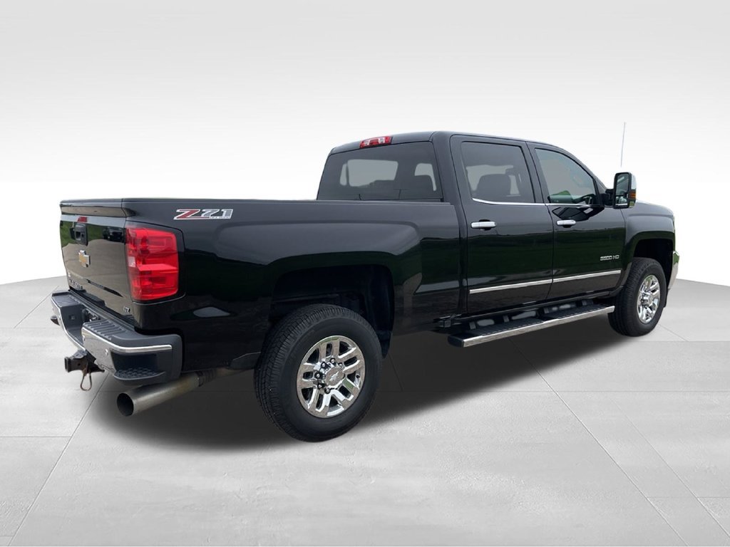 Used 2017 Chevrolet Silverado 3500 LTZ w/ Duramax Plus Package AWD/4WD image 4