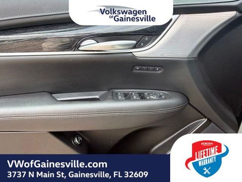 Used 2023 Cadillac XT5 Premium Luxury AWD/4WD image 16