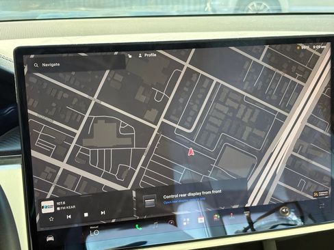 Used 2022 Tesla Model X Plaid AWD/4WD image 15