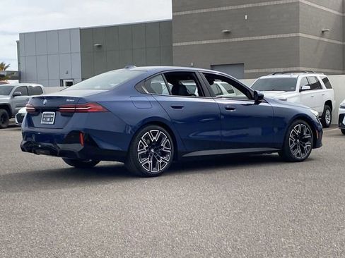 Used 2025 BMW 530i 530i w/ M Sport Package image 6