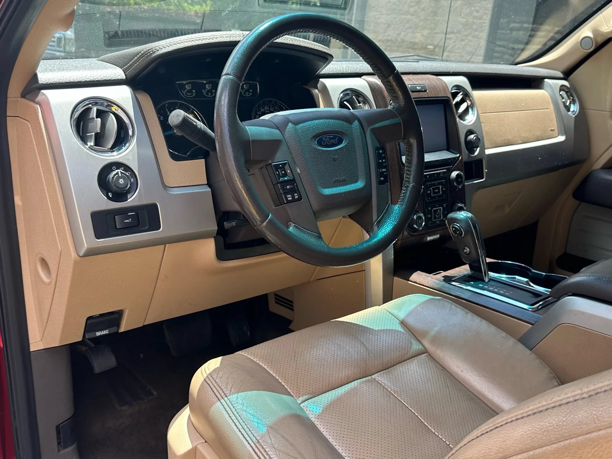 Used 2013 Ford F150 Lariat w/ Mid Equipment Group AWD/4WD image 22