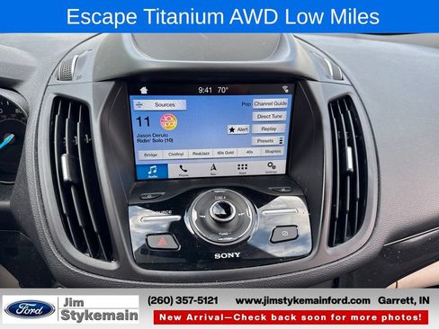 Used 2019 Ford Escape Titanium AWD/4WD image 18