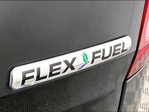 Used 2015 Ford Explorer FWD image 14