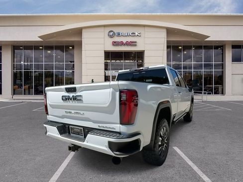 Certified 2024 GMC Sierra 2500 Denali Ultimate w/ Max Trailering Package AWD/4WD image 13