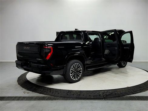 New 2026 GMC Sierra EV Denali image 15