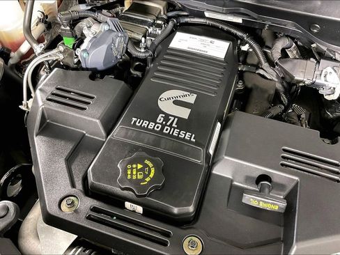 Used 2024 RAM 2500 Laramie image 43