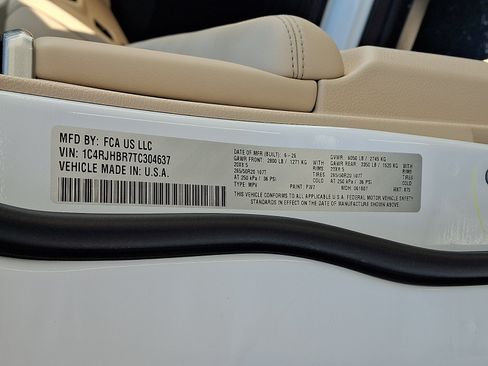 New 2026 Jeep Grand Cherokee Limited AWD/4WD image 18