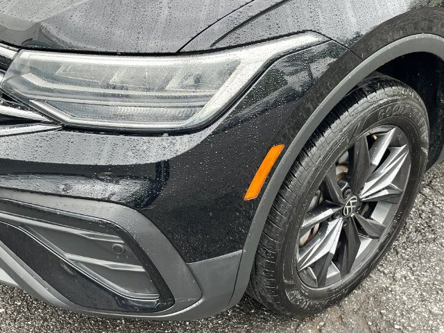 Used 2023 Volkswagen Tiguan SE AWD/4WD image 7