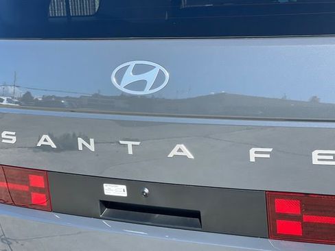New 2026 Hyundai Santa Fe SE image 9