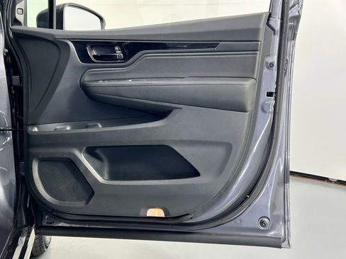 Used 2024 Honda Odyssey Touring image 9