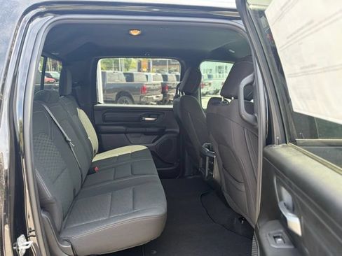 New 2026 RAM 1500 Express AWD/4WD image 29