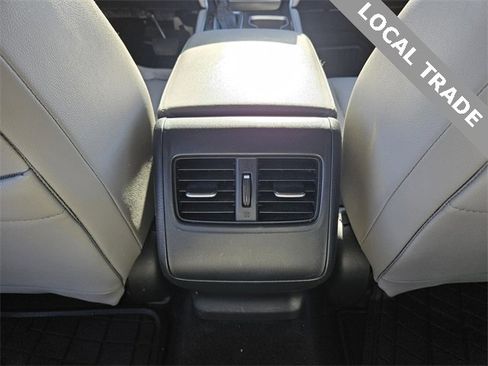 Used 2019 Honda Accord EX-L image 10