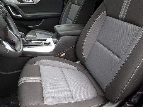 New 2026 Chevrolet Blazer LT image 3