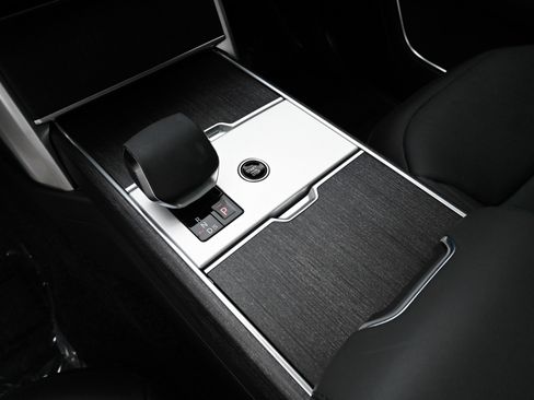 Used 2025 Land Rover Range Rover SE AWD/4WD image 27