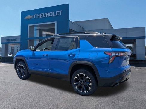 New 2026 Chevrolet Equinox RS w/ Convenience Package III FWD image 6