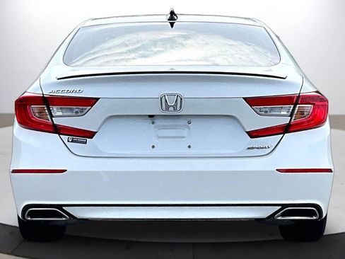 Used 2022 Honda Accord Sport image 8