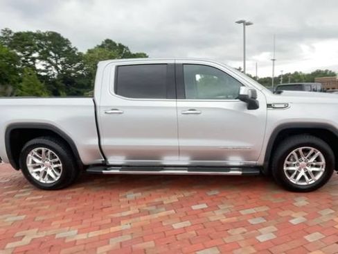 Used 2020 GMC Sierra 1500 SLT w/ SLT Premium Plus Package AWD/4WD image 2