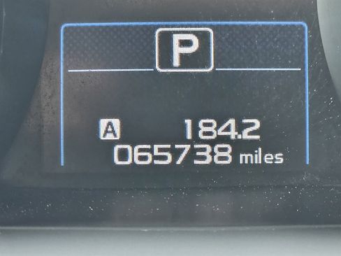Used 2015 Subaru Outback 2.5i Limited AWD/4WD image 31