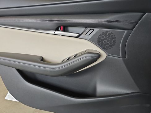 New 2026 MAZDA MAZDA3 2.5 S Sedan w/ Preferred Pkg image 27