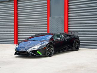 Used 2021 Lamborghini Huracan EVO RWD video 1