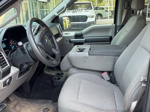 Used 2016 Ford F150 XLT AWD/4WD image 6