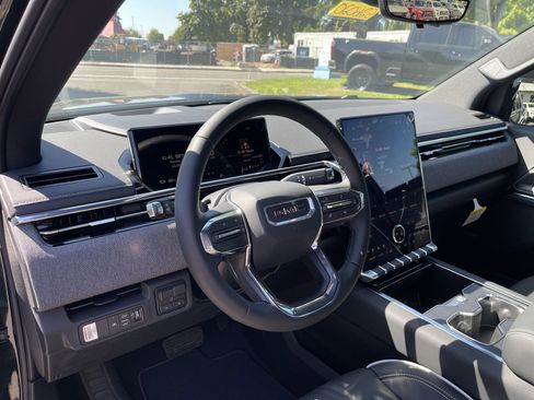 New 2026 GMC Sierra EV Elevation w/ Premium Package AWD/4WD image 43