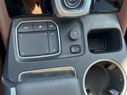 Used 2023 Acura MDX SH-AWD w/ Technology Package image 12