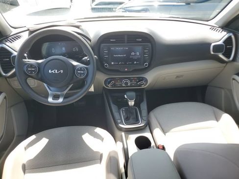 Certified 2024 Kia Soul LX FWD image 10