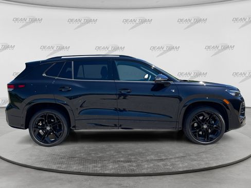 Certified 2025 Volkswagen Tiguan SE R-Line AWD/4WD image 9