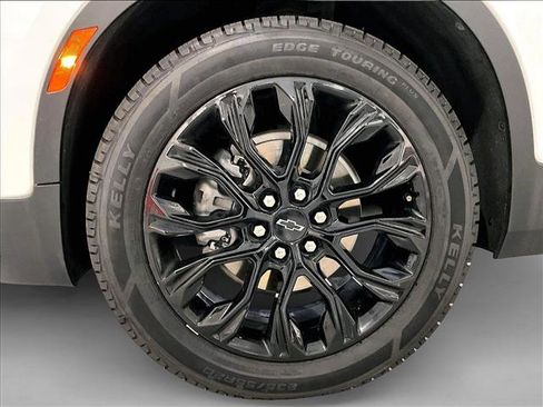 Used 2023 Chevrolet Blazer LT FWD image 10