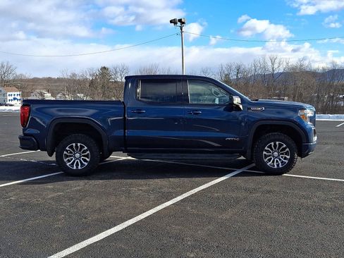 Used 2020 GMC Sierra 1500 AT4 w/ AT4 Premium Package image 9