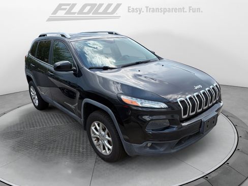 Used 2014 Jeep Cherokee Latitude w/ Comfort/Convenience Group AWD/4WD image 1